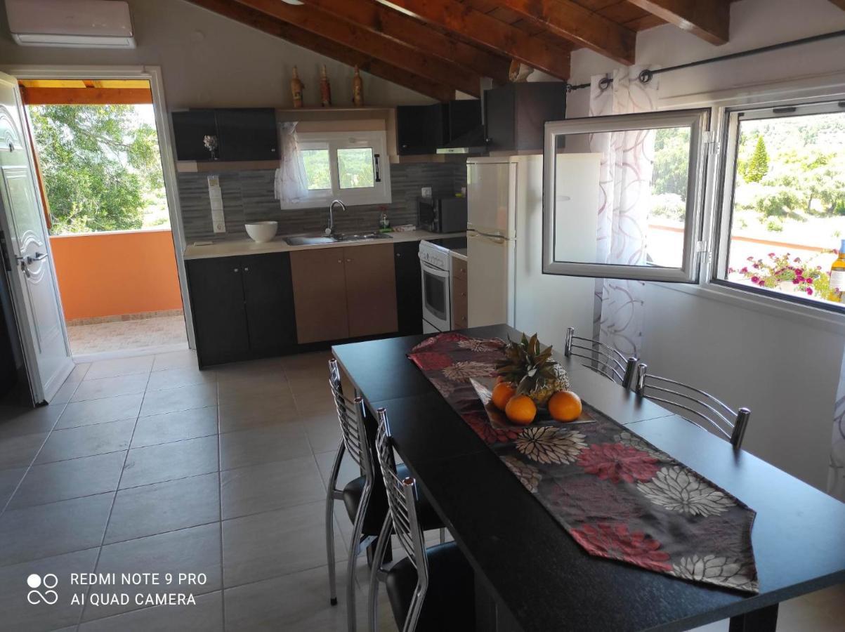 Aggelos's House * Notos